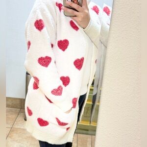 ❤️😍BMG Heart Sweater 😍❤️